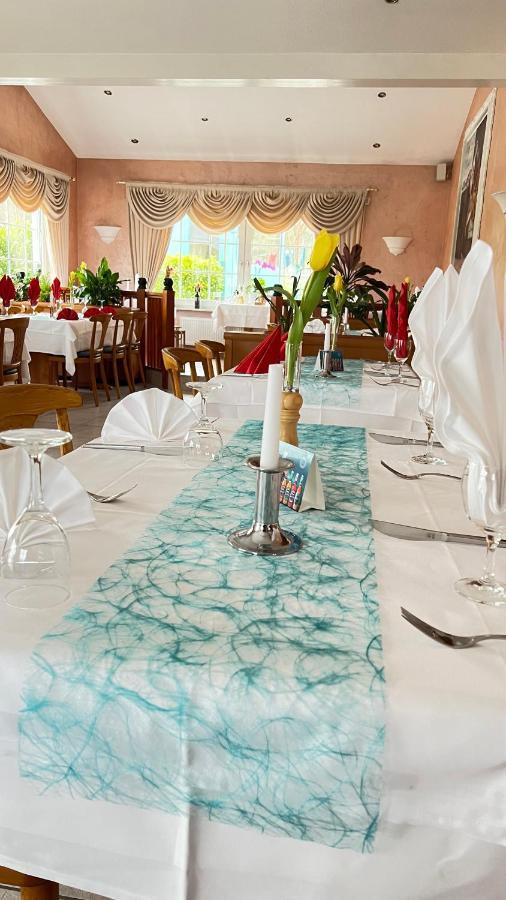 Hotel & Restaurant Am Kirschberg Alten Buseck Экстерьер фото