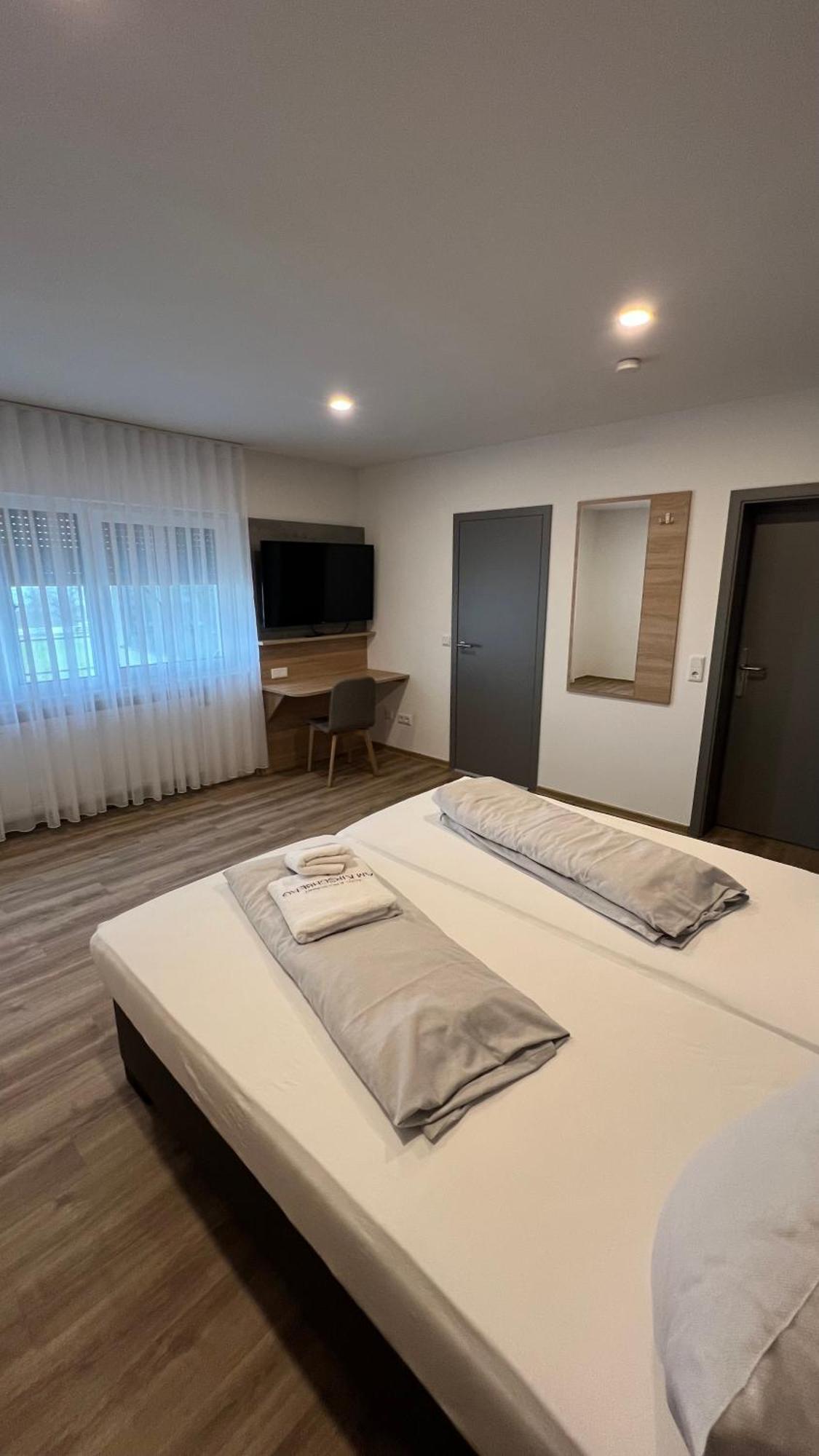 Hotel & Restaurant Am Kirschberg Alten Buseck Экстерьер фото